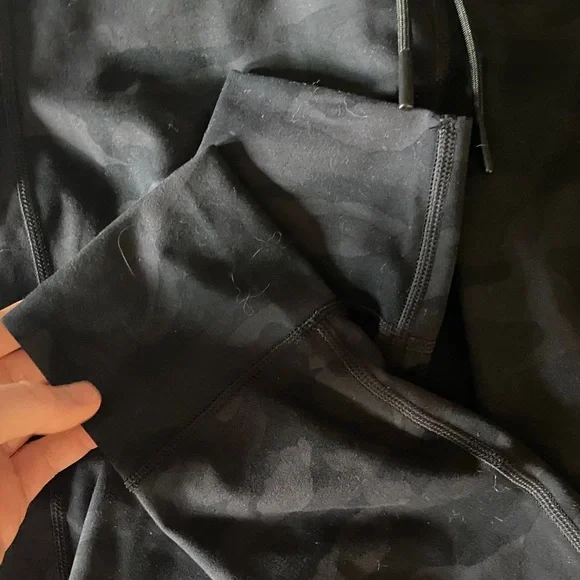 Vuori Daily Leggings - Picture 5 of 13